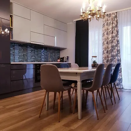 Apartament Impuls Green Apartment *